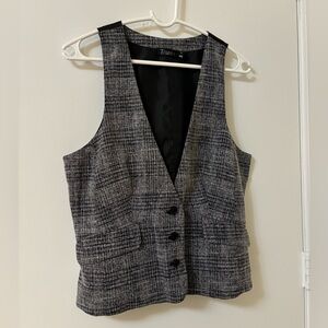 7th Avenue Grey Houndstooth Vest